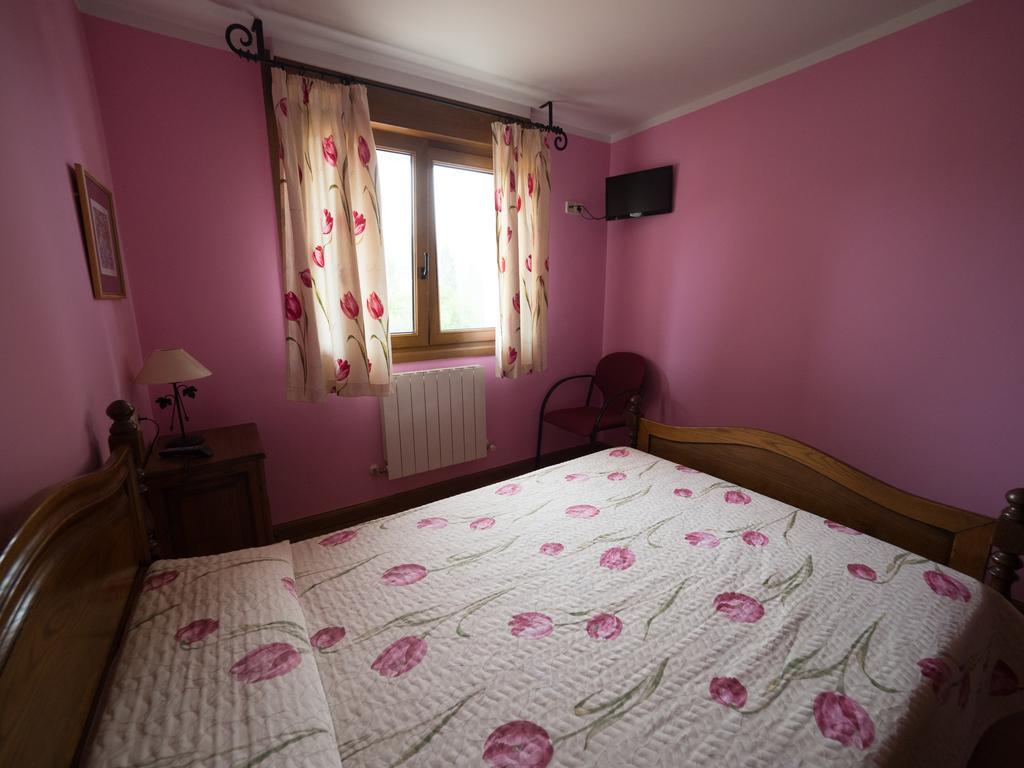 Готель Casa Rural Martxoenea Landetxea Arruazu Екстер'єр фото