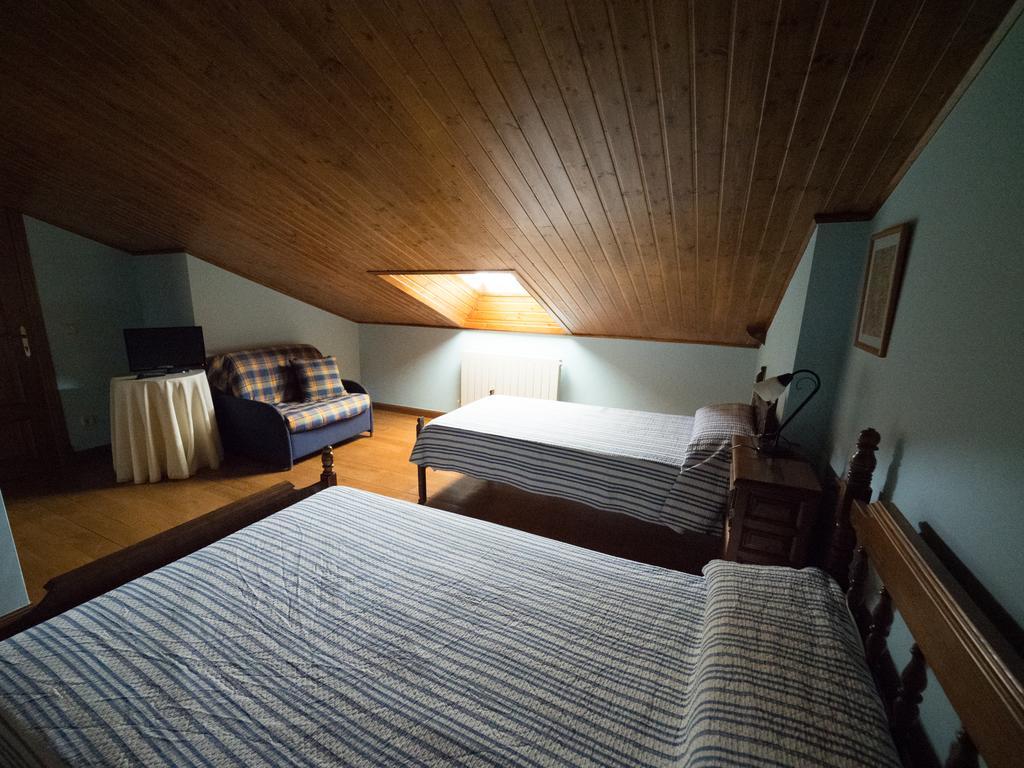 Готель Casa Rural Martxoenea Landetxea Arruazu Екстер'єр фото